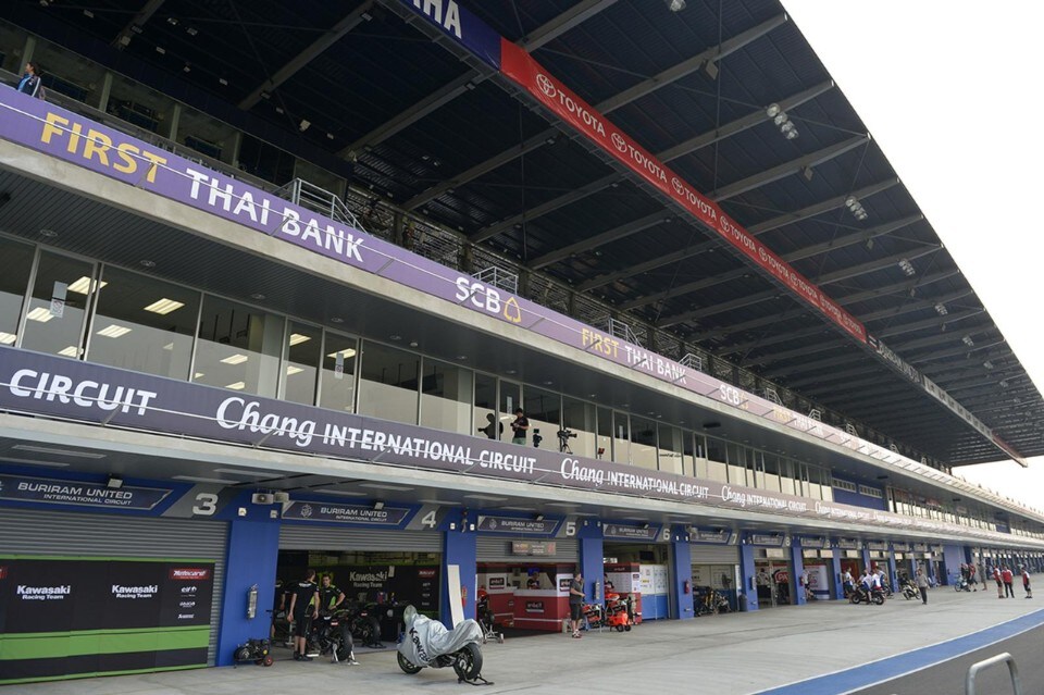 SBK: a Buriram oltre 2500 gomme!