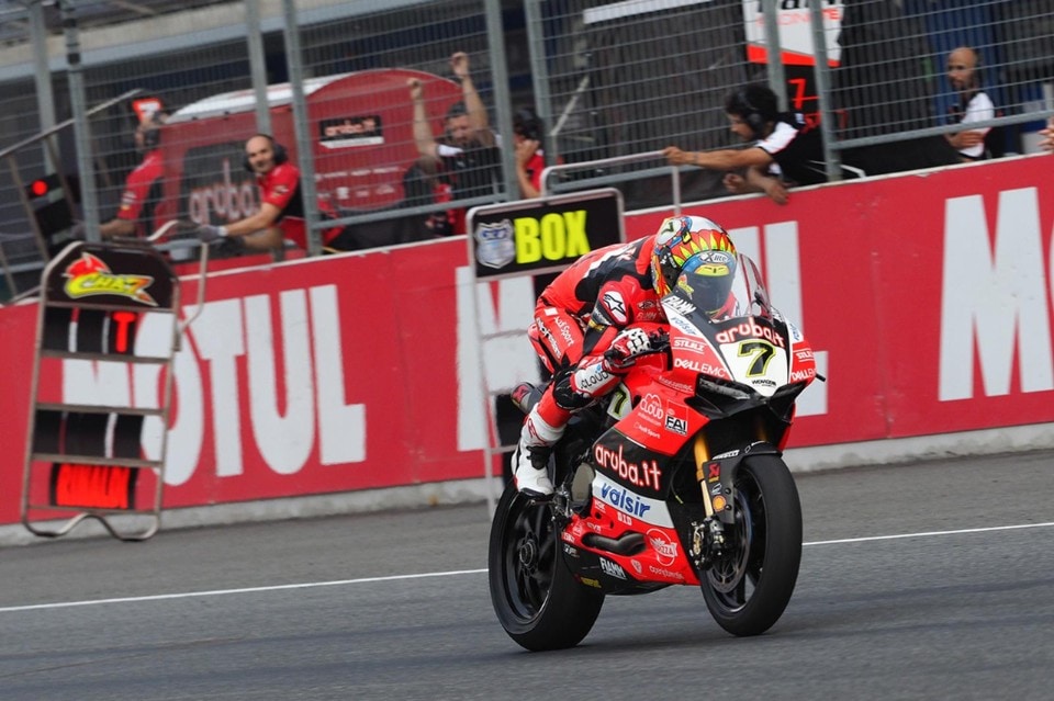 SBK Thailandia: Davies spezza l'egemonia di Rea