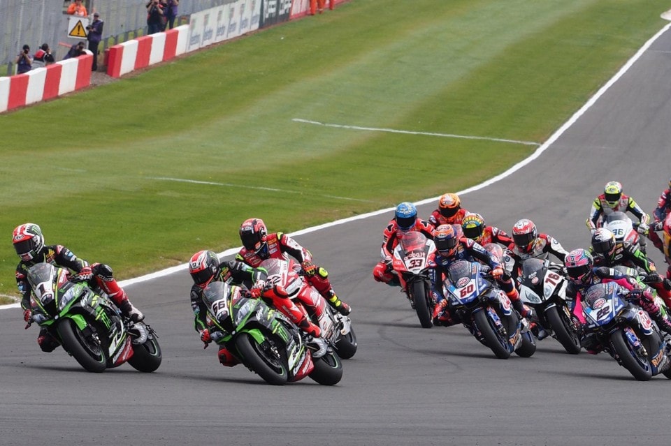 A Brno le SBK (FRENANO) come le MotoGP