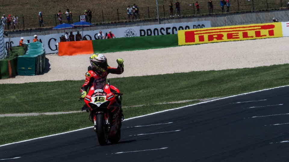 Mondiale SBK: Alvaro Bautista sbanca Misano!