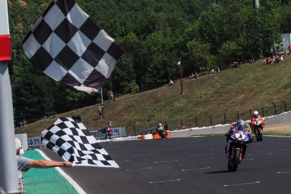 SBK Most: Toprak re della domenica