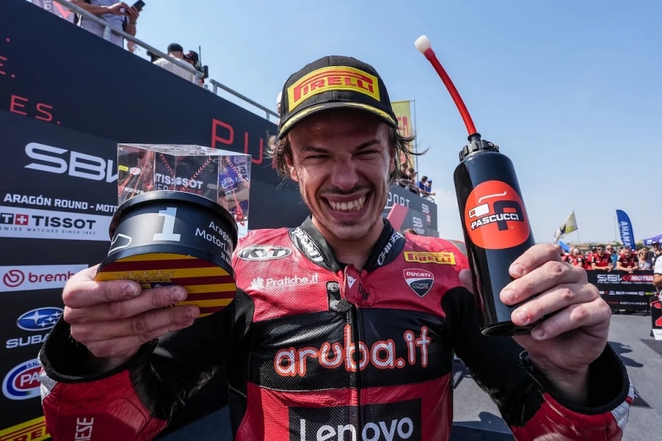 WorldSBK Aragon: ancora una tripletta, la striscia vincente di Bulega non si ferma più