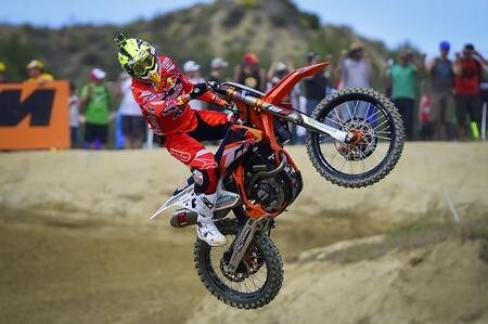 Mondiale MXGP 2015 - GP Spagna. Finalmente Cairoli