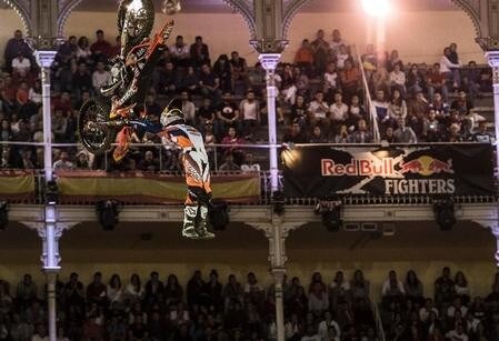 Red Bull X-Fighters 2017. Levi Sherwood trionfa a Madrid - VIDEO