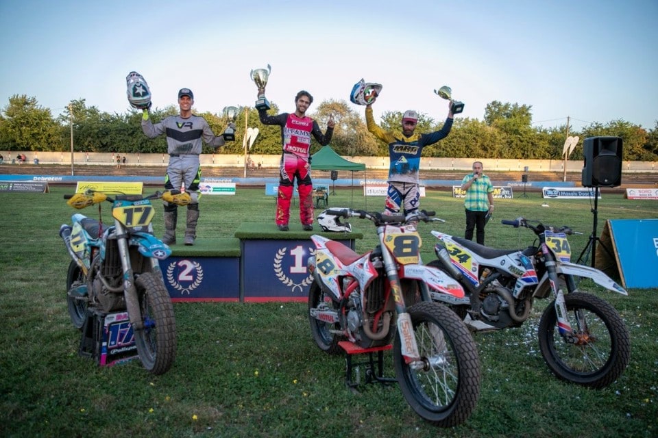 Boncinelli domina la seconda finale del Mondiale Flat Track 2023 in Ungheria