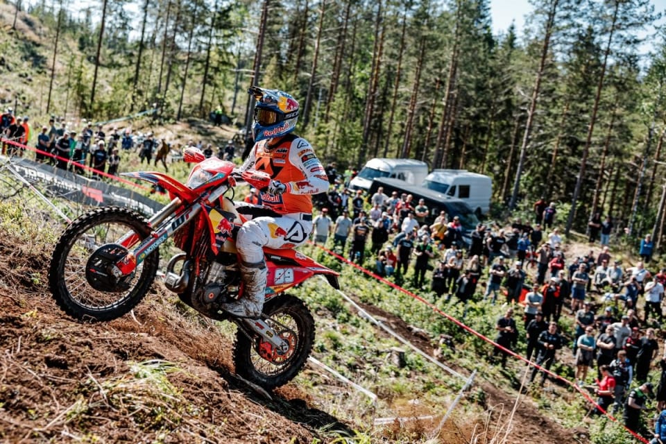 EnduroGP Finlandia: vittoria al fotofinish per Andrea Verona nel Day 1 - VIDEO