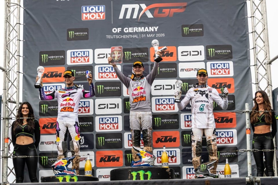 MXGP Germania: vince Lucas Coenen davanti ad Andrea Adamo - VIDEO