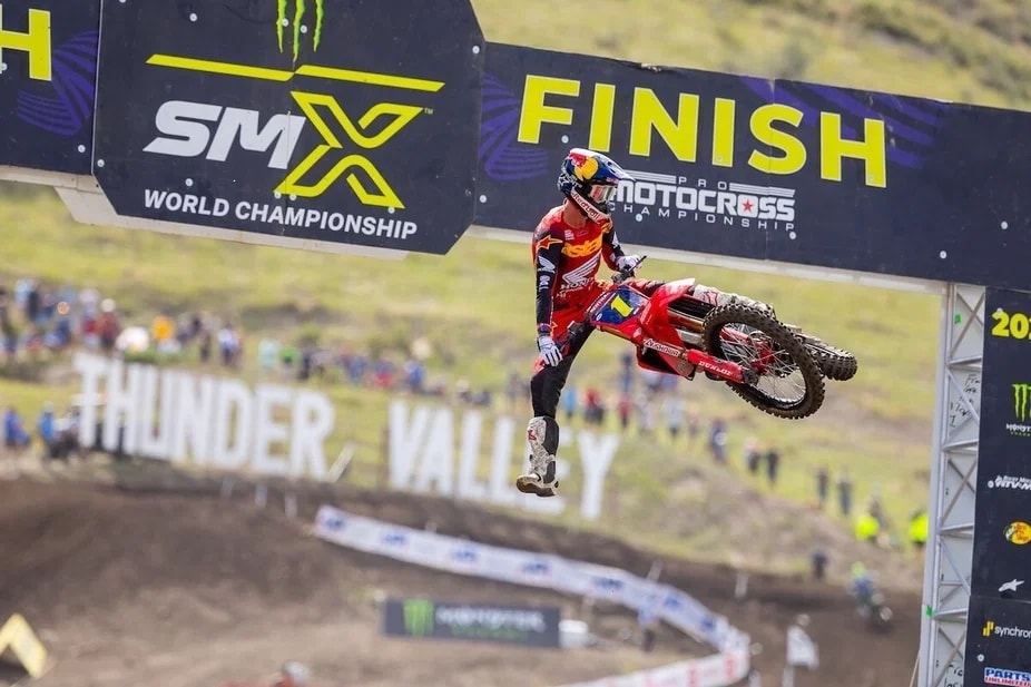Pro Motocross Championship: Jett Lawrence su Lucas Coenen a Thunder Valley - VIDEO