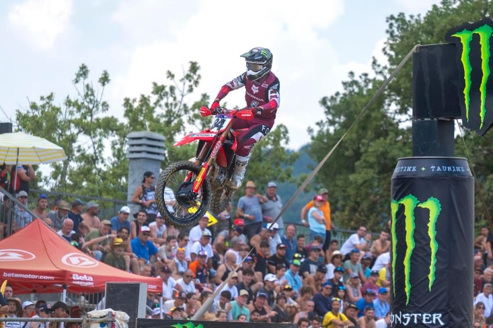 Montevarchi incorona Herlings e Sacha Coenen nel MXGP d'Italia - VIDEO