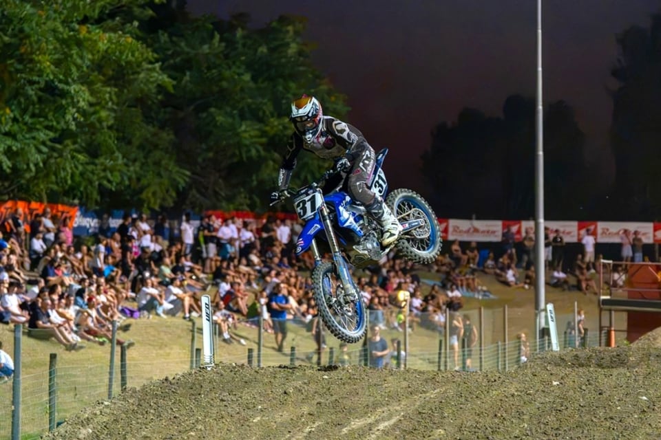 Adrien Malaval domina il Carpi Night Show