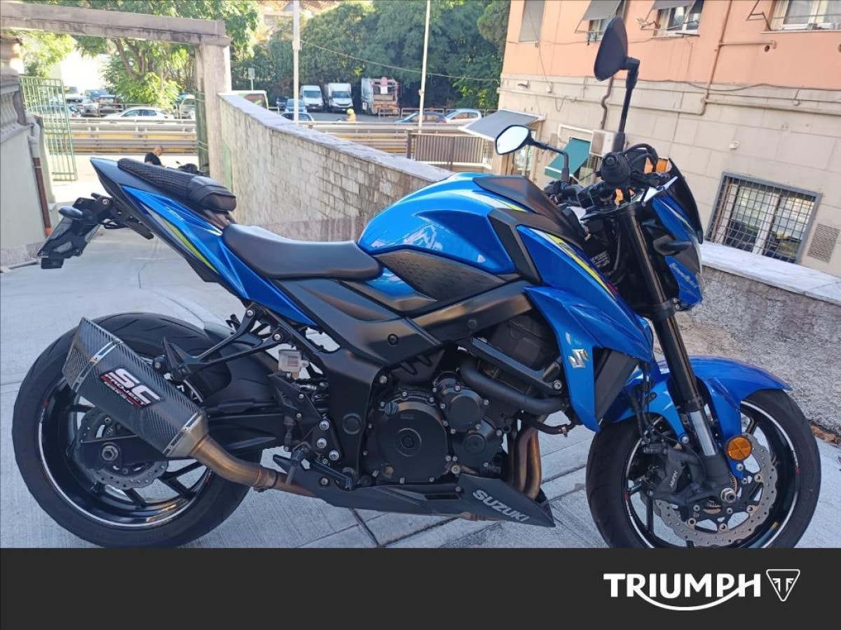 Moto Suzuki Suzuki Inazuma 750 Usata Annuncio Moto Suzuki GSX S