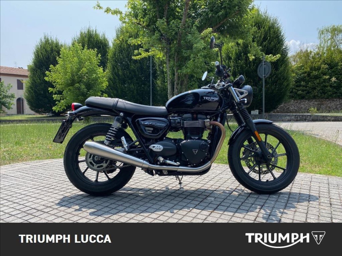Annuncio Moto Triumph Street Twin a Lucca Usato Dueruote