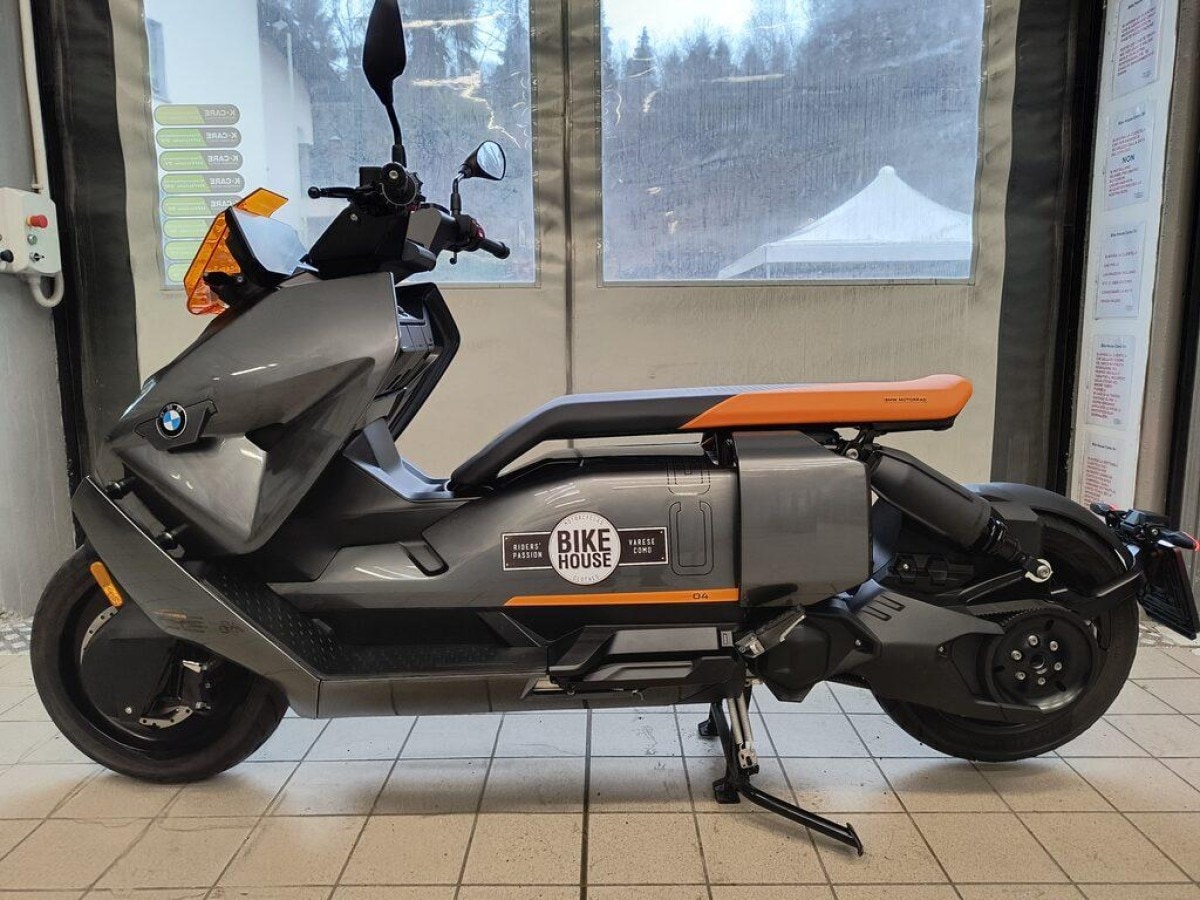 Annuncio Moto BMW CE 04 a Grandate – Usato Dueruote