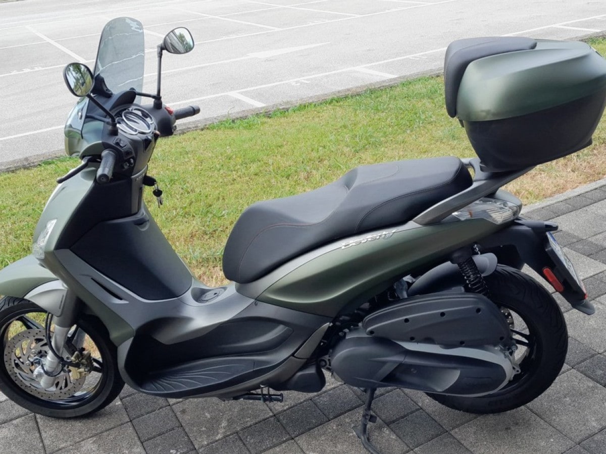 Beverly 350cc Piaggio Scooter 350 Scooter Beverly 350 Subito - Main Image