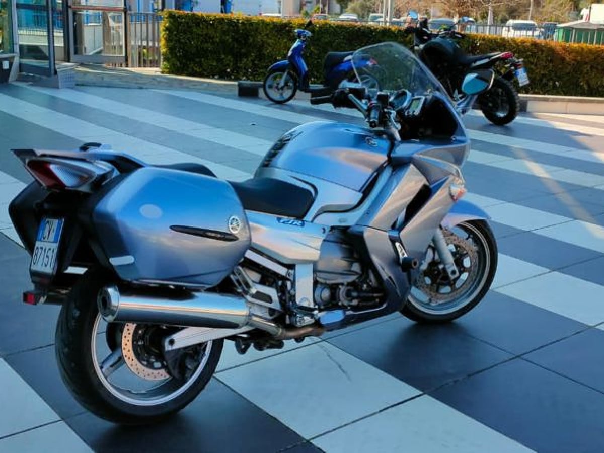 Motorcycle Yamaha Fjr 1300 Usate Motorcycle Yamaha Fjr 1300 Usata