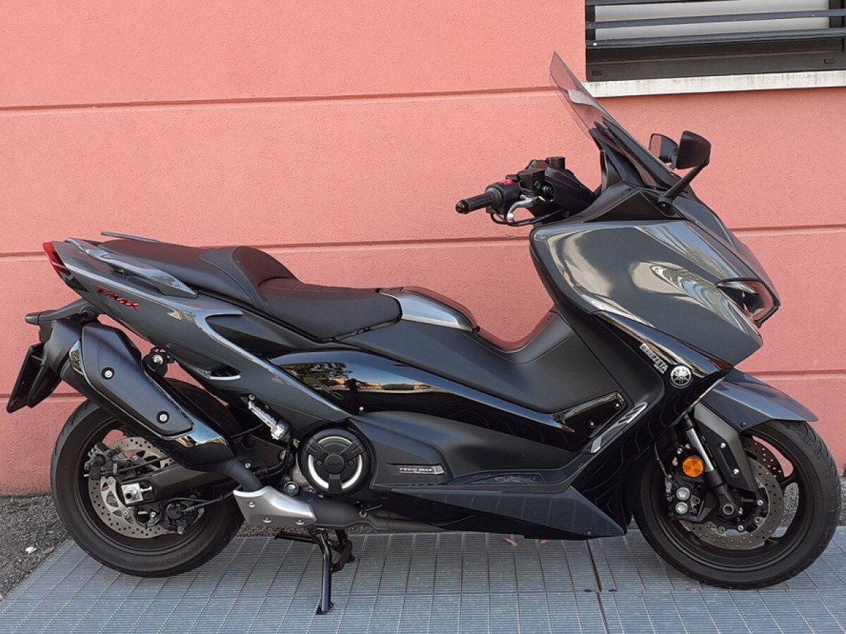 Annuncio Moto Yamaha T Max Tech Max ABS A Bologna Usato Dueruote annuncio-moto-yamaha-t-max-tech-max-abs-a-bologna-usato-dueruote